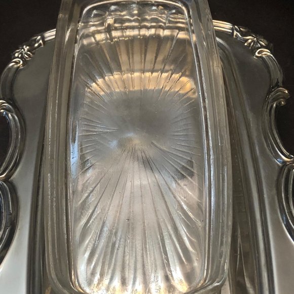 Vintage Leonard Silver Plated Butter Dish - Picture 3 of 11